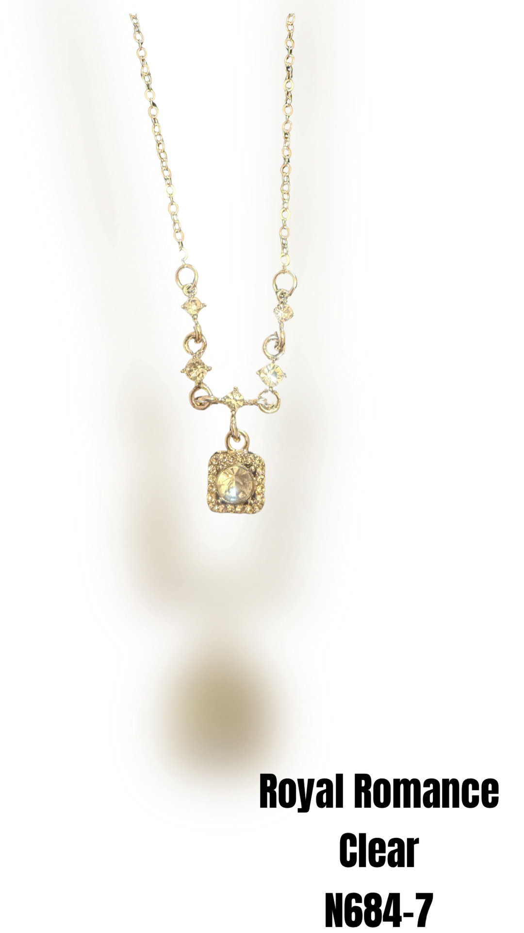 N684-7 Royal Romance Clear