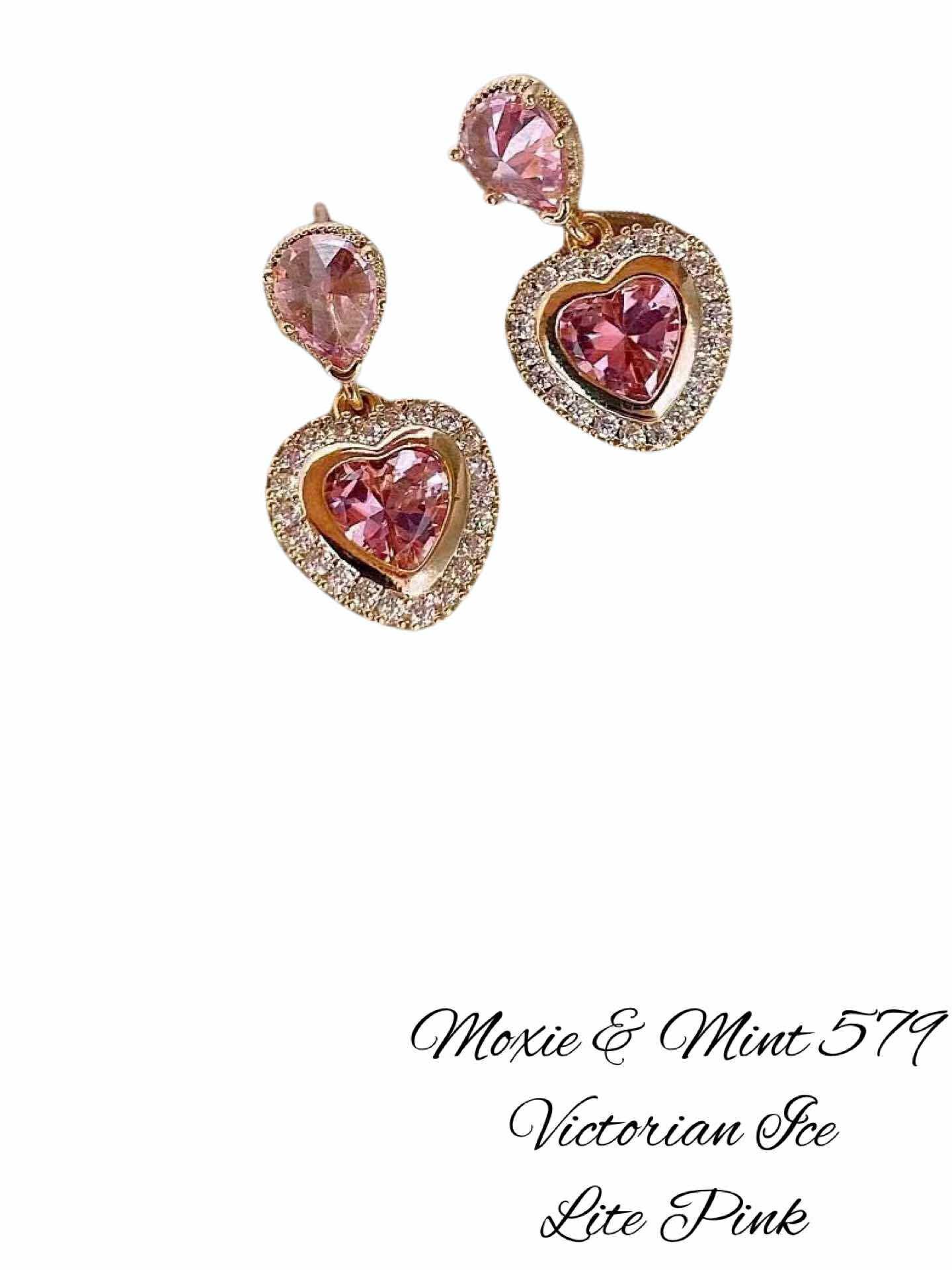 E670-6 Victorian Ice Lite Pink