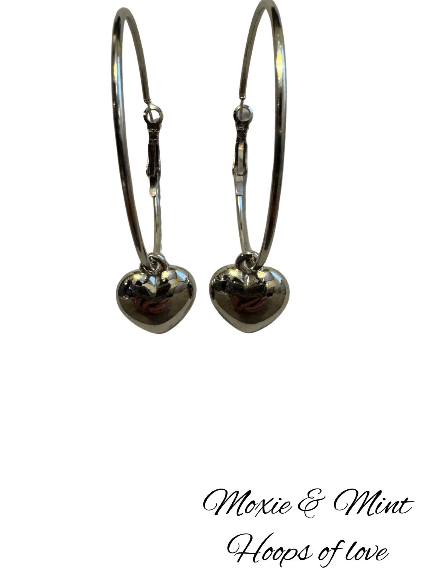 E523-5 Hoops of Love