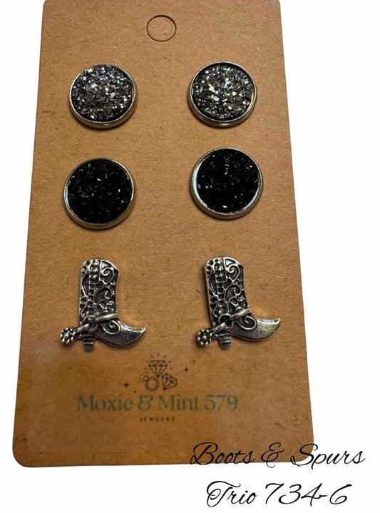 Trio 734-6 Boots & Spurs