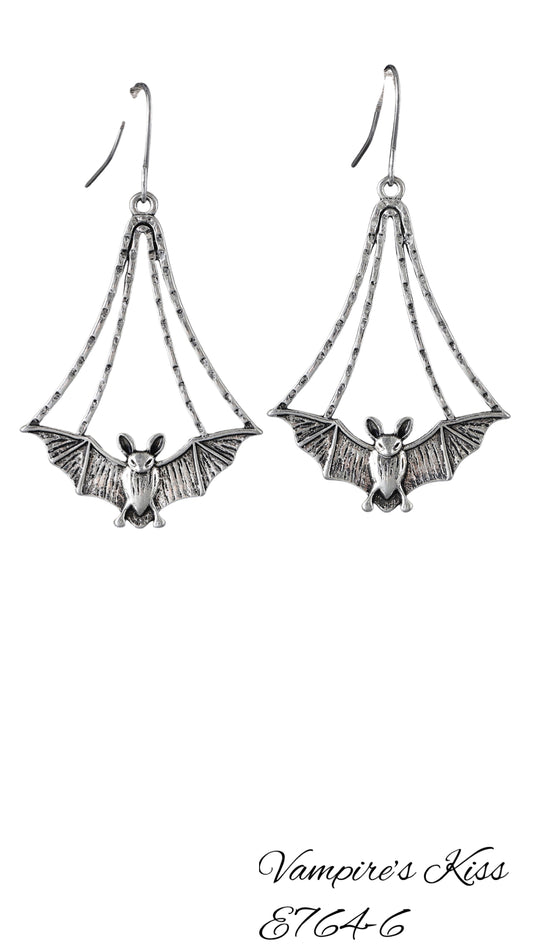 E764-6 Vampire's Kiss